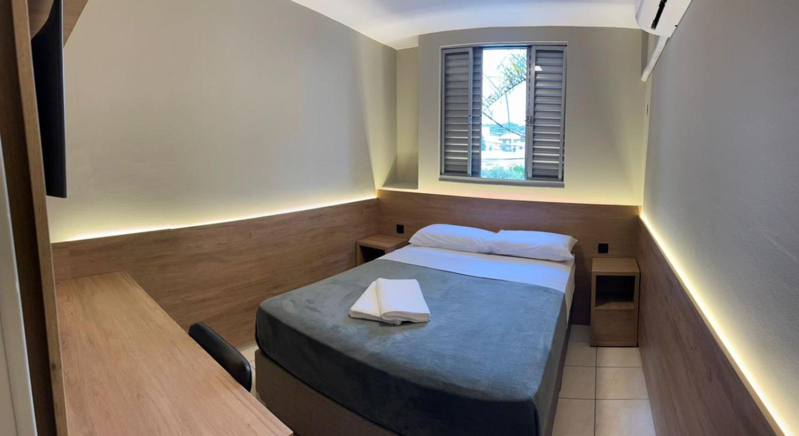 Ipe Hotel Curitiba - Aeroporto Екстер'єр фото