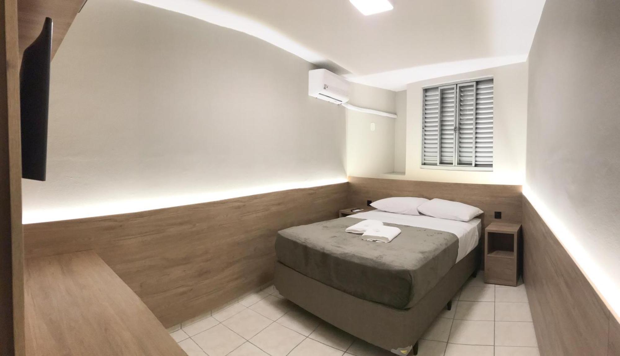 Ipe Hotel Curitiba - Aeroporto Екстер'єр фото