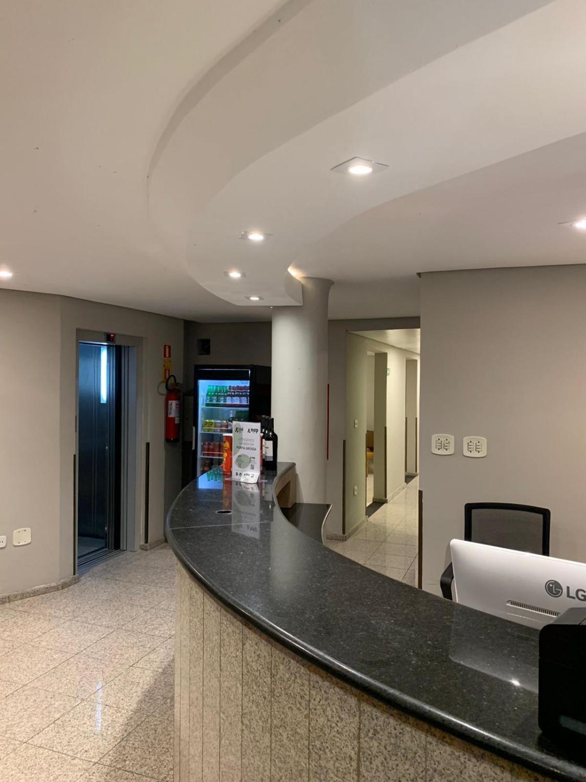 Ipe Hotel Curitiba - Aeroporto Екстер'єр фото