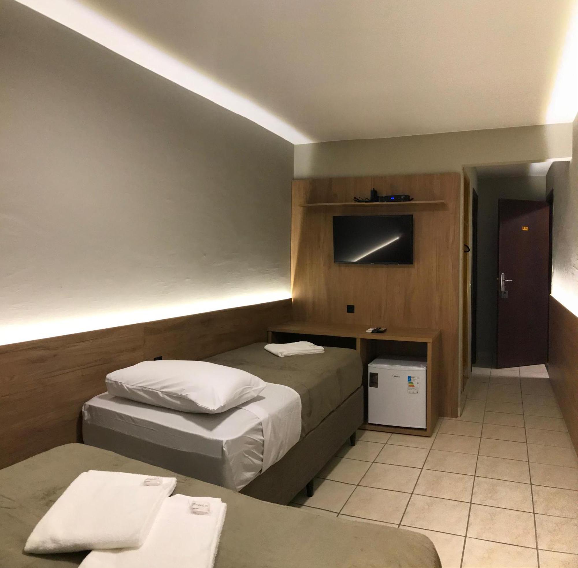 Ipe Hotel Curitiba - Aeroporto Екстер'єр фото